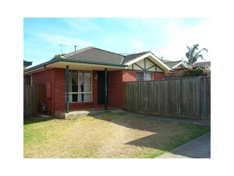 3/6 Burdekin road, Highton VIC 3216