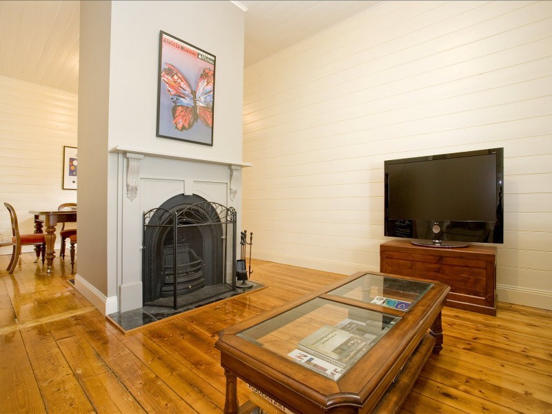 46 Bond Street, Newtown VIC 3220