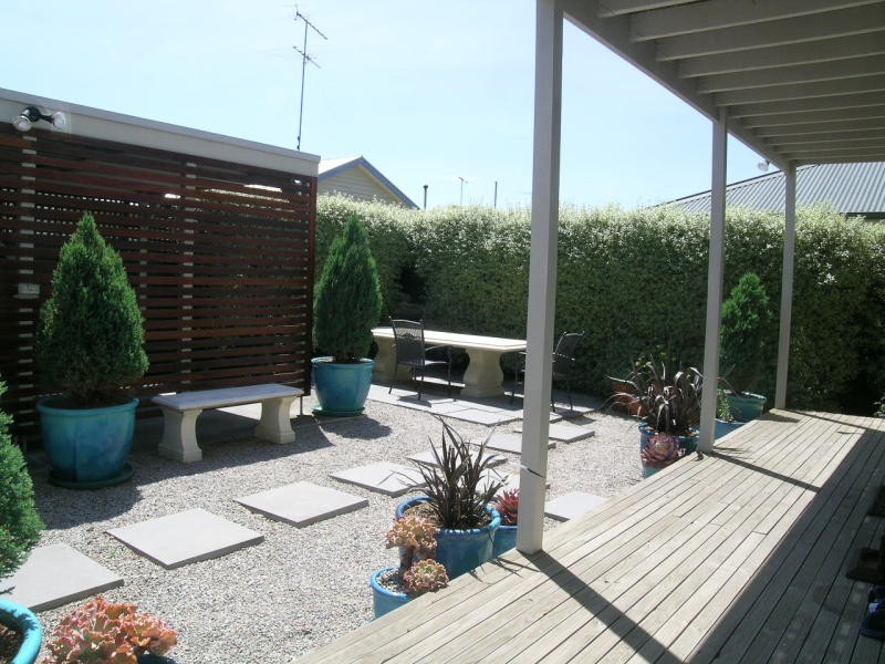 46 Bond Street, Newtown VIC 3220