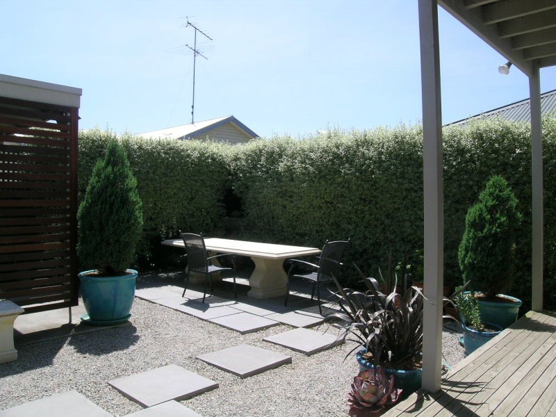 46 Bond Street, Newtown VIC 3220