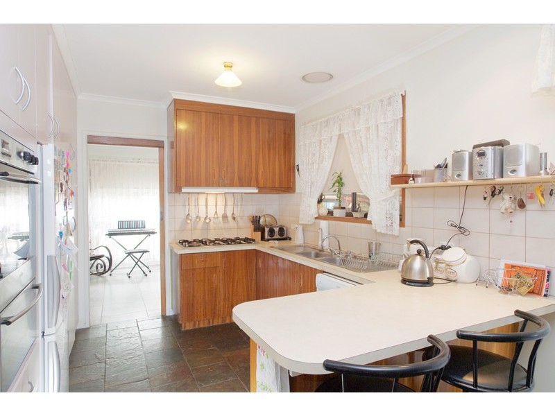 1 Currawong Court, Lara VIC 3212