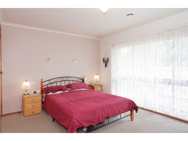 1 Currawong Court, Lara VIC 3212