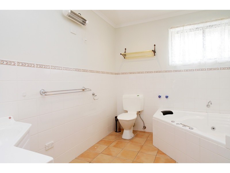 1 Currawong Court, Lara VIC 3212