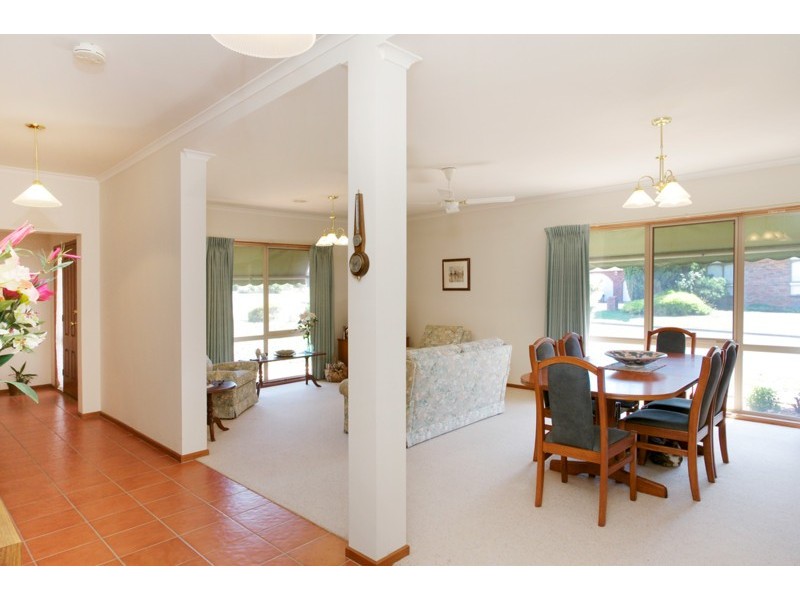 42 Glengate Street, Hamlyn Heights VIC 3215