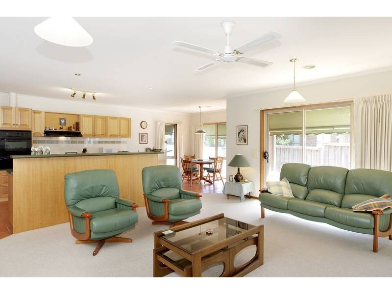 42 Glengate Street, Hamlyn Heights VIC 3215