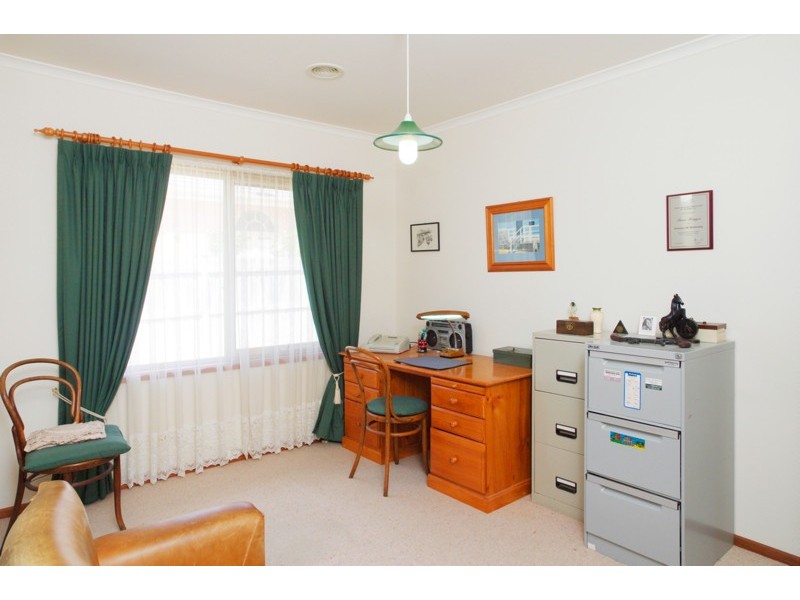 42 Glengate Street, Hamlyn Heights VIC 3215