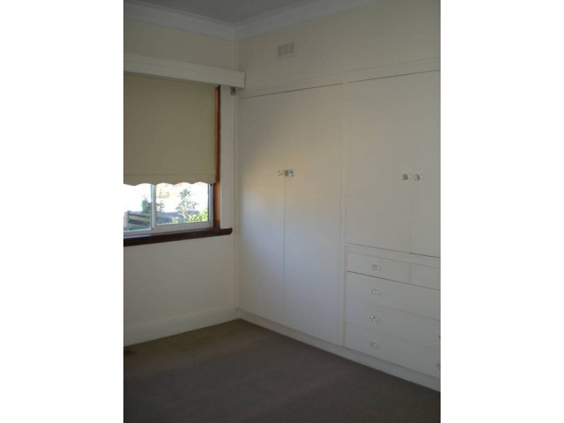 32 Sydneham Ave, Manifold Heights VIC 3218