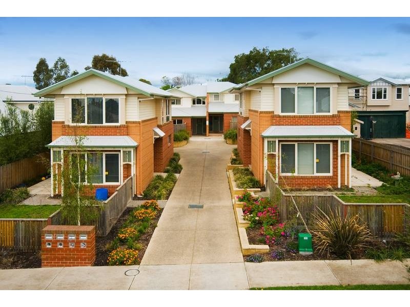 3/27 Roxby Street, Manifold Heights VIC 3218
