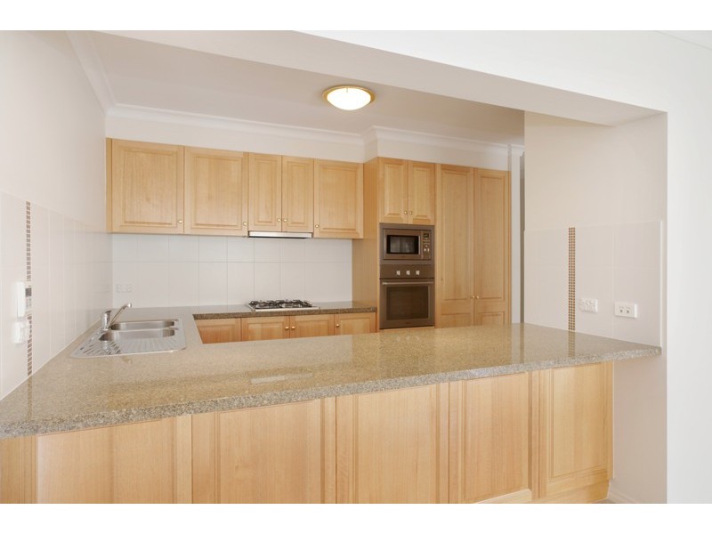 3/27 Roxby Street, Manifold Heights VIC 3218