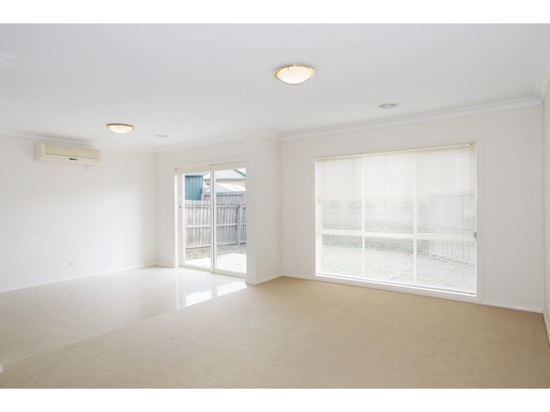 3/27 Roxby Street, Manifold Heights VIC 3218