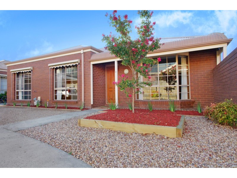 2/62 Marshall Street, Newtown VIC 3220