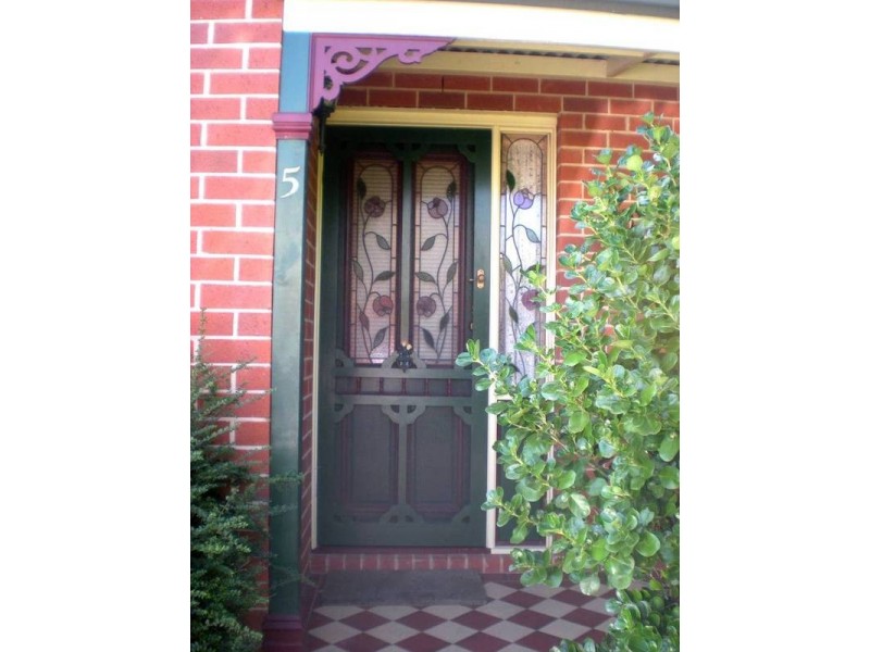 5/9 Frank Street, Newtown VIC 3220