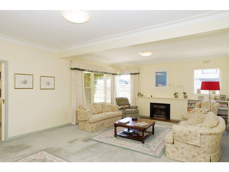 31 Vista Road, Newtown VIC 3220