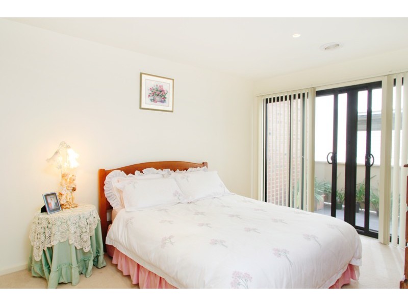 6/242 Ryrie Street, Geelong VIC 3220