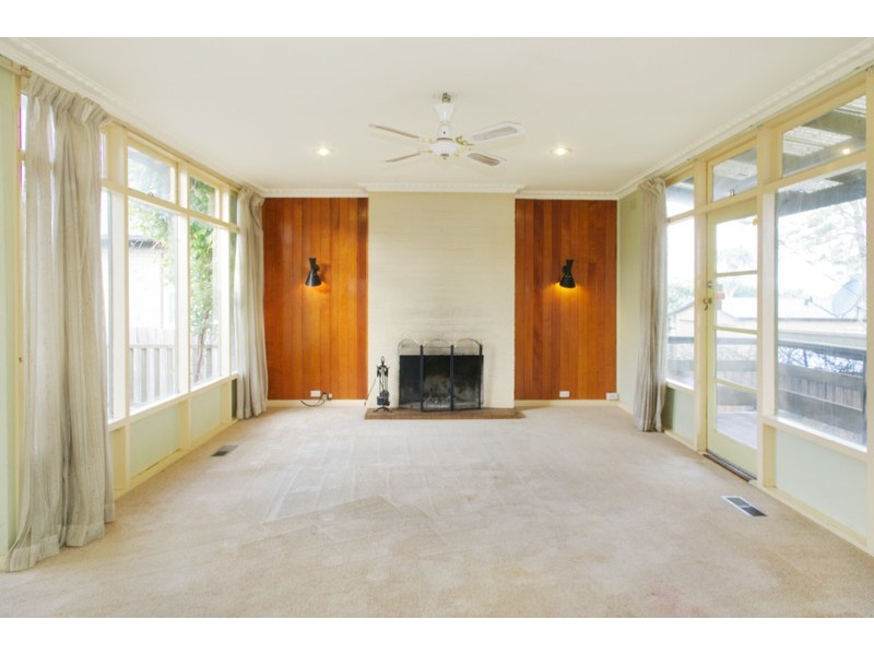 27 Grant Street, Newtown VIC 3220