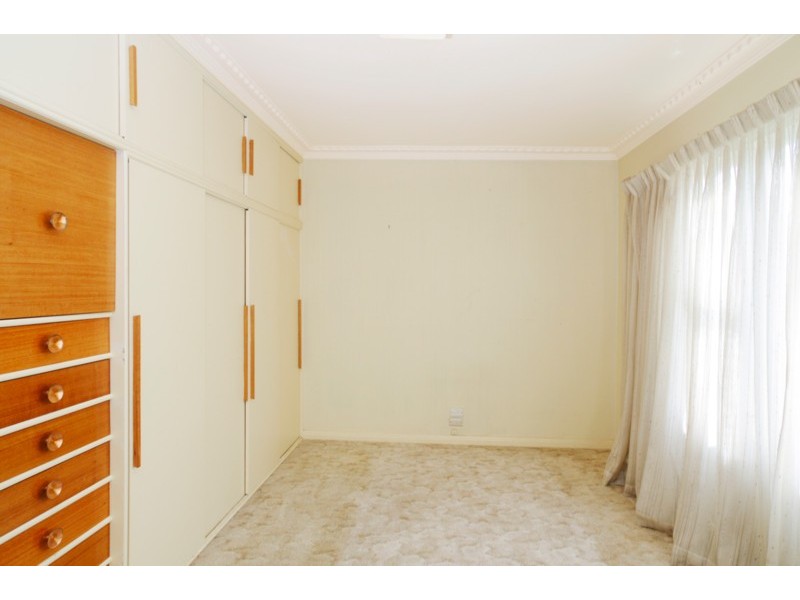 27 Grant Street, Newtown VIC 3220