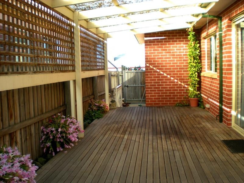 1 Evans Street, Belmont VIC 3216