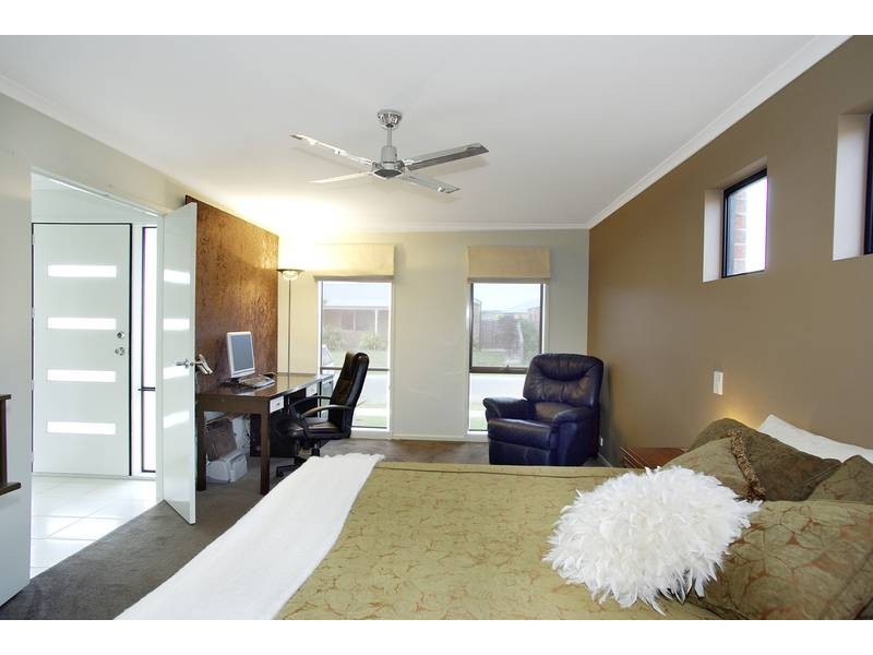 17 Wicklow Place, Grovedale VIC 3216