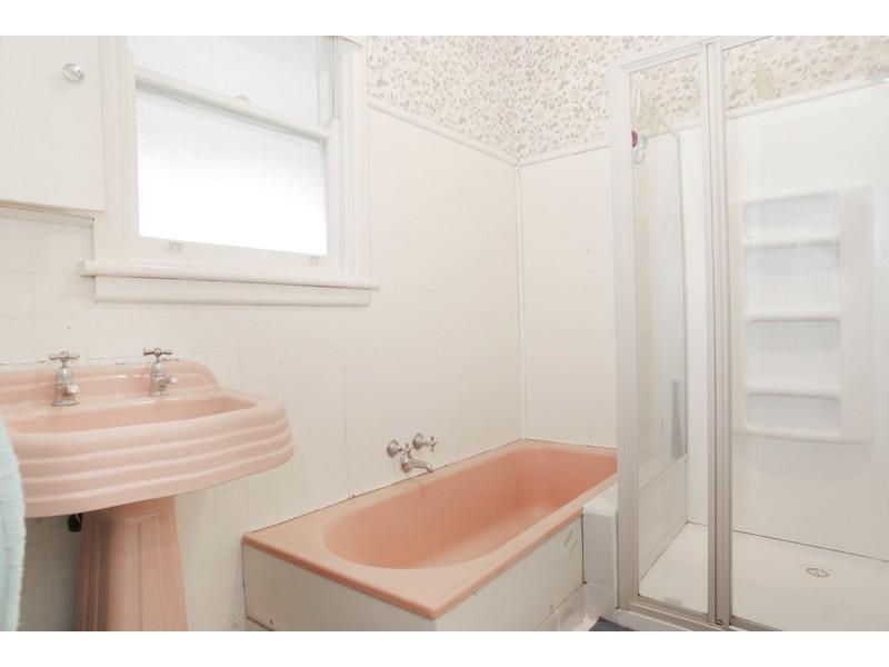 14 Wirksworth Street, Herne Hill VIC 3218