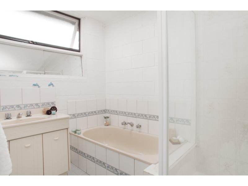 34 Pioneer Road, Grovedale VIC 3216