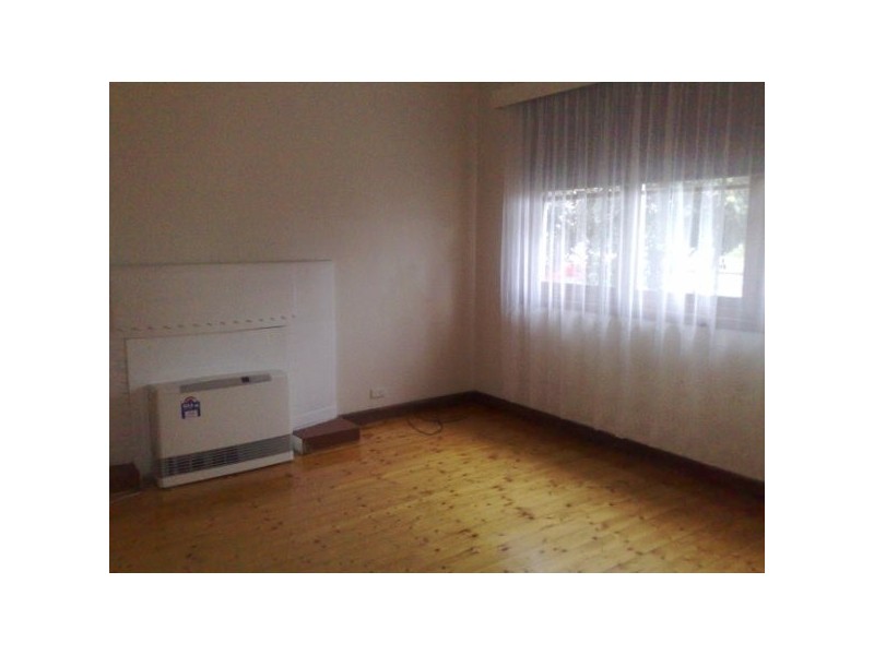 138 Ballarat Rd, Hamlyn Heights VIC 3215