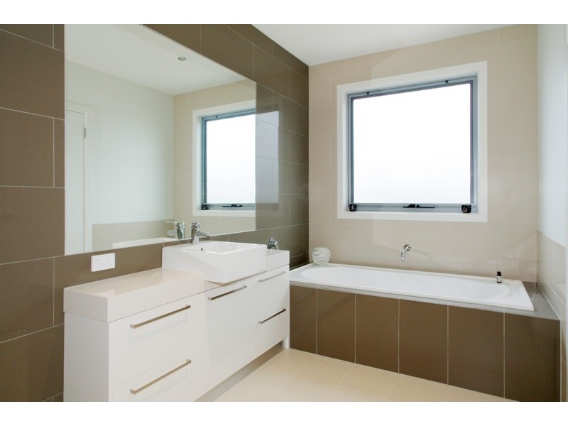 3/40-42 Percy Street, Newtown VIC 3220