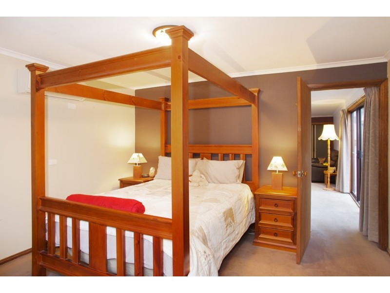 7 Arnott Street, Geelong West VIC 3218