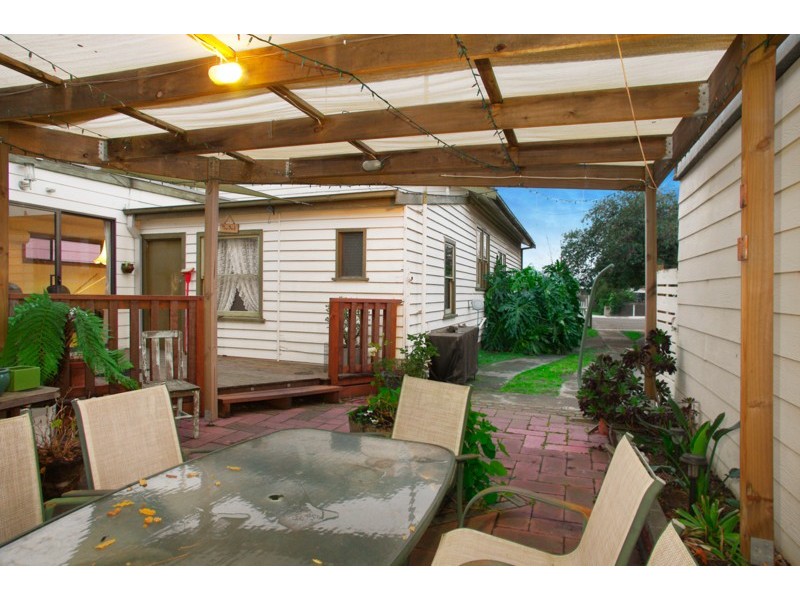 7 Arnott Street, Geelong West VIC 3218