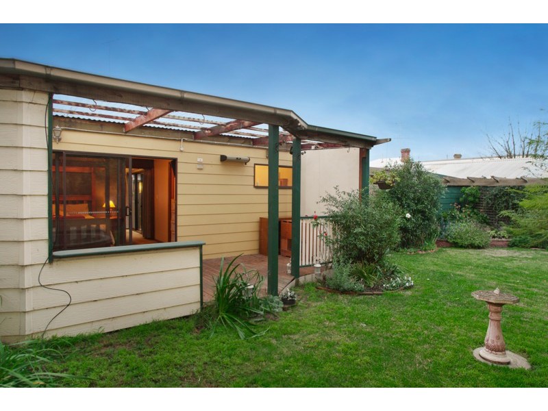 7 Arnott Street, Geelong West VIC 3218