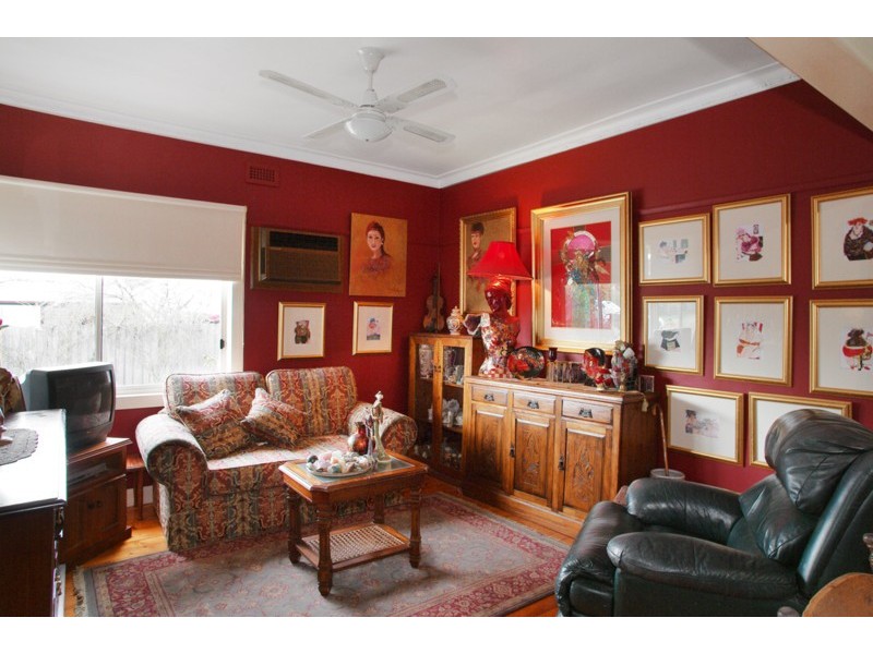 30 Charlotte Avenue, Newcomb VIC 3219