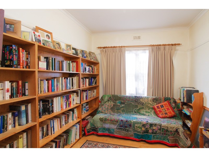 30 Charlotte Avenue, Newcomb VIC 3219