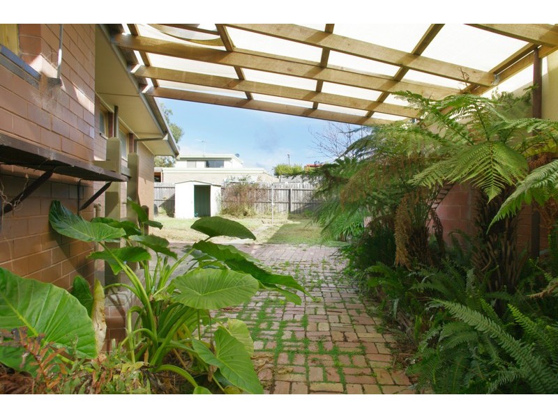 9 Felix Street, Grovedale VIC 3216