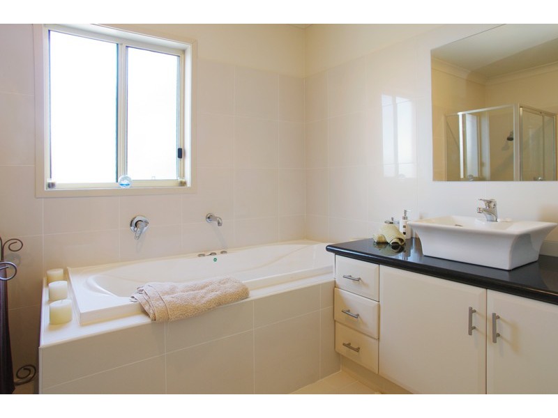 1/7 Ebden Street, Hamlyn Heights VIC 3215