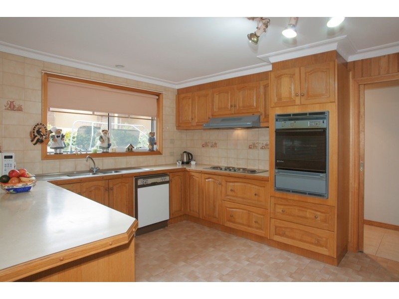 25 Aintree Avenue, Bell Post Hill VIC 3215