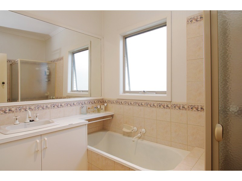 19 Arthur Street, Hamlyn Heights VIC 3215