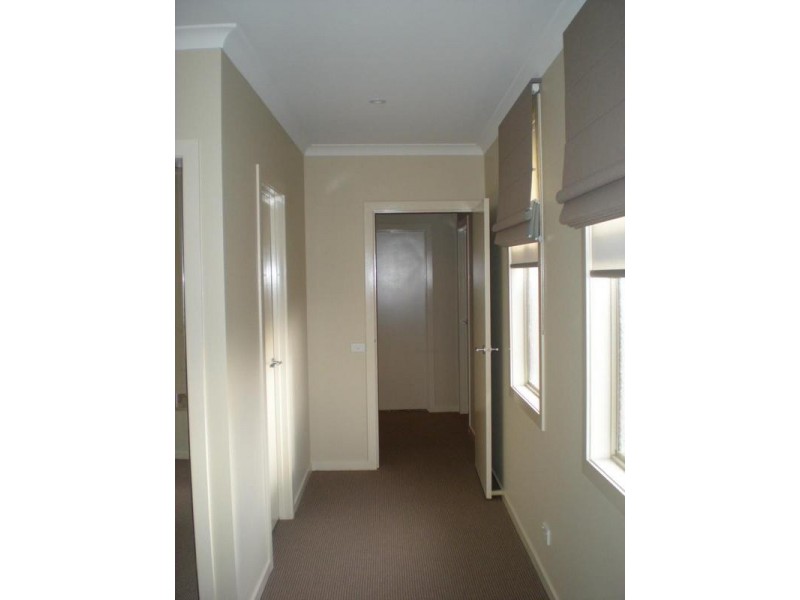 4/108 West Fyans Street, Newtown VIC 3220