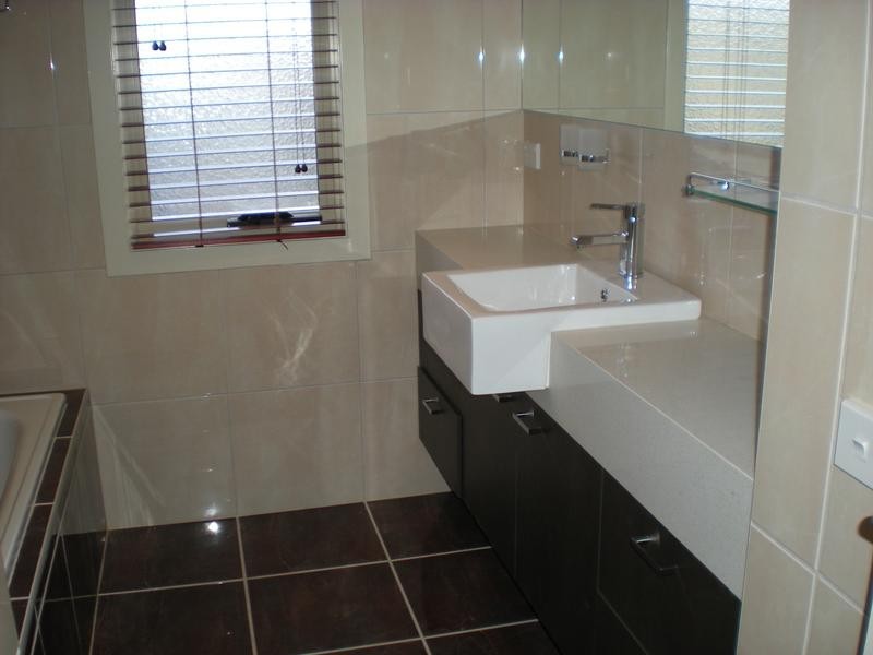 4/108 West Fyans Street, Newtown VIC 3220