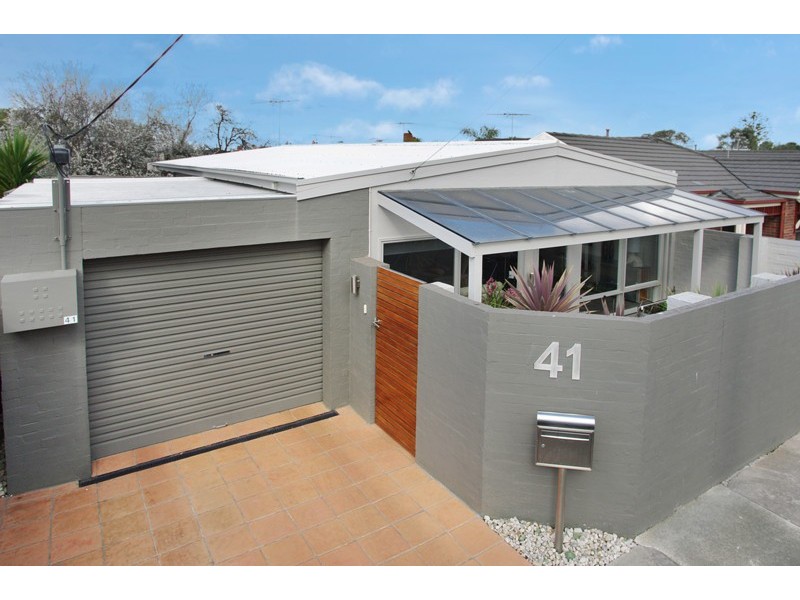 41 Cairns Avenue, Newtown VIC 3220