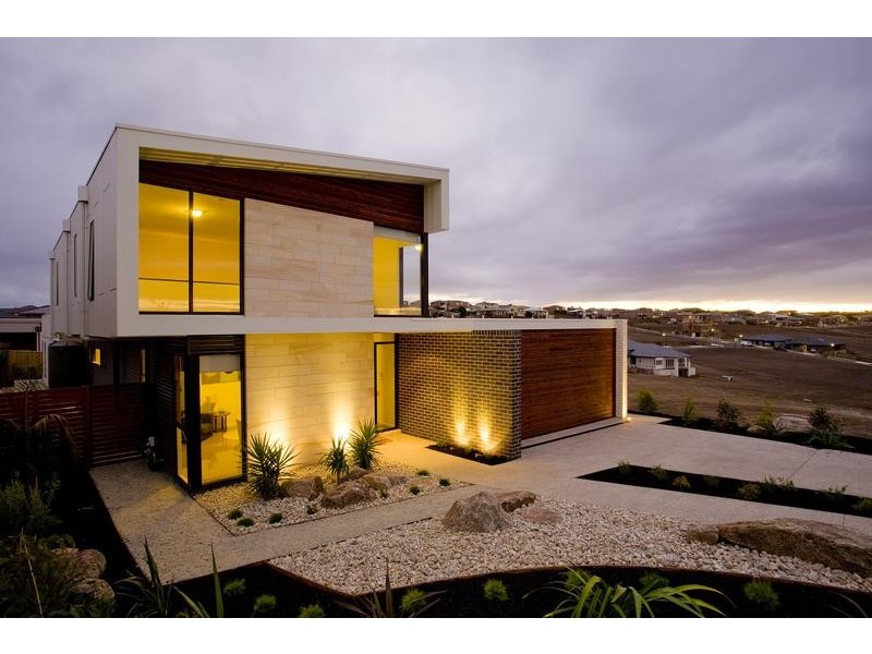 33 Province Boulevard, Highton VIC 3216