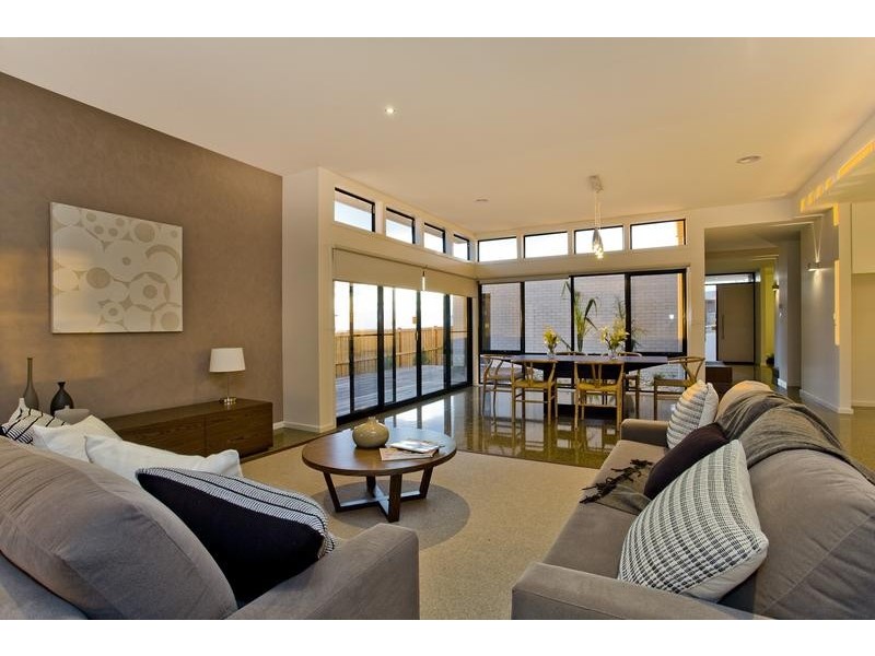 33 Province Boulevard, Highton VIC 3216
