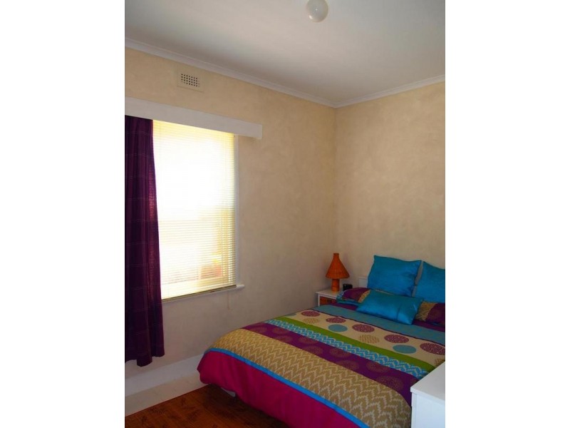 12 Stubbs Avenue, North Geelong VIC 3215