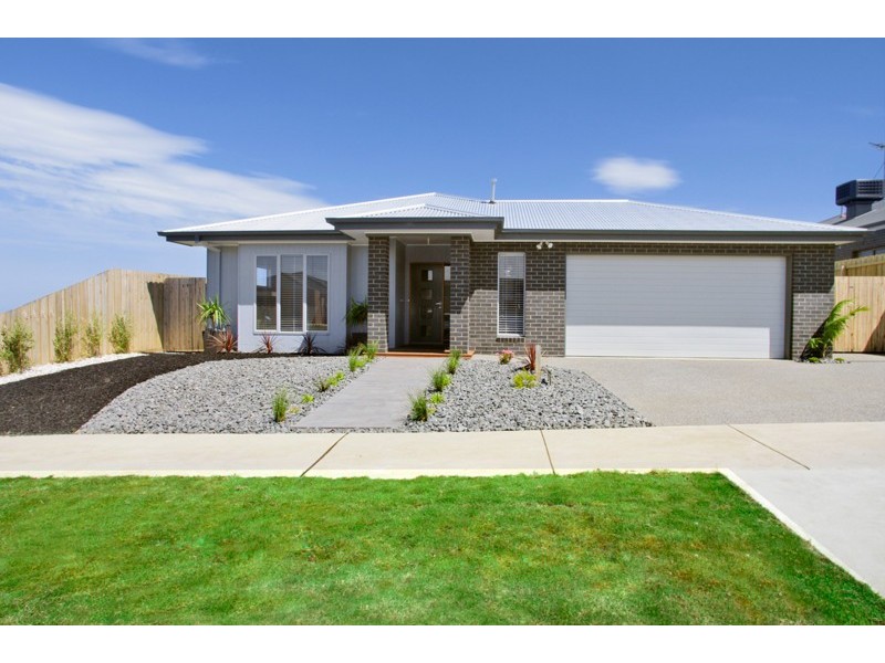 60 Ironbark Street, Waurn Ponds VIC 3216
