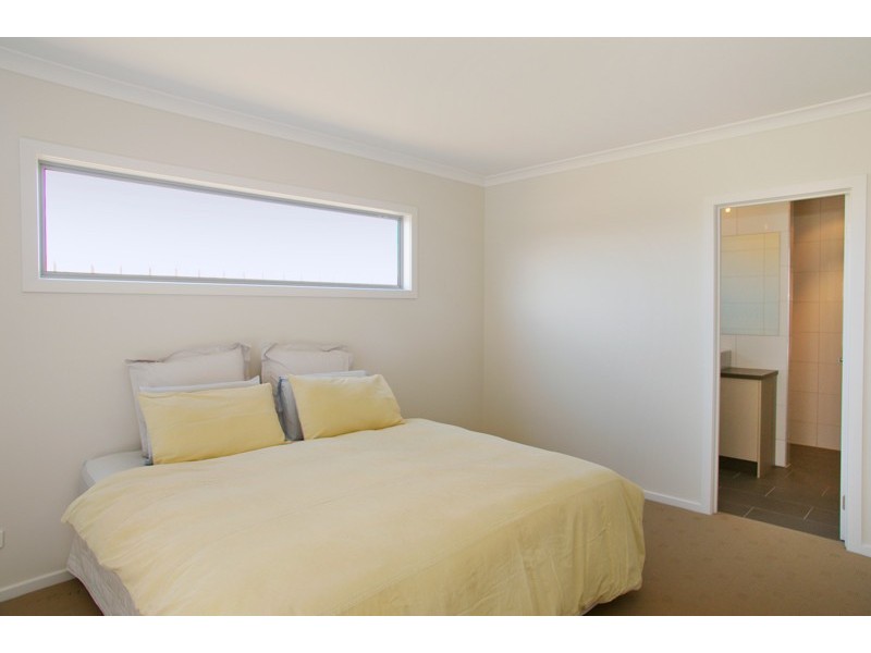 60 Ironbark Street, Waurn Ponds VIC 3216