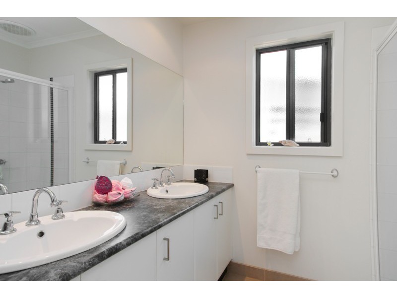 4/36-40 Sanglen Terrace, Belmont VIC 3216