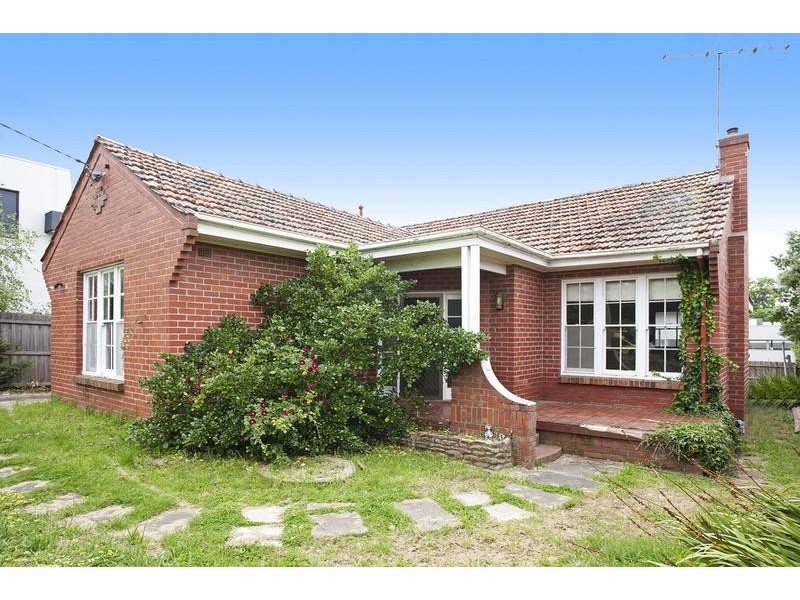 6 Queens Road, Newtown VIC 3220