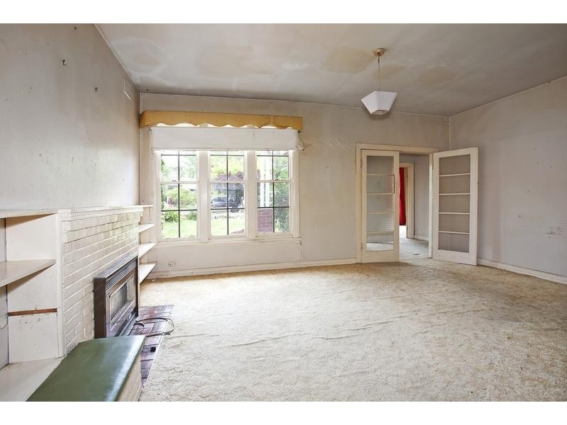 6 Queens Road, Newtown VIC 3220