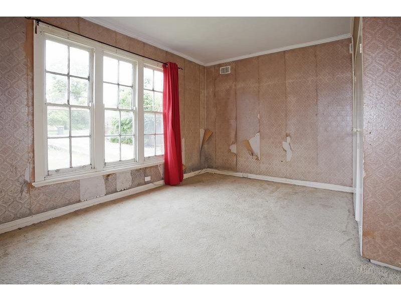 6 Queens Road, Newtown VIC 3220