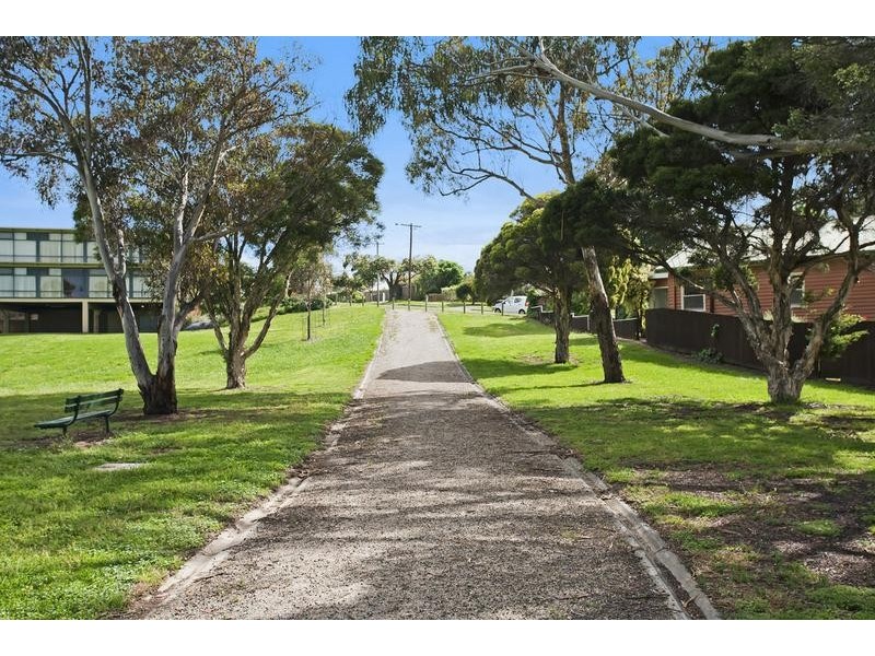 10 Frank Street, Belmont VIC 3216