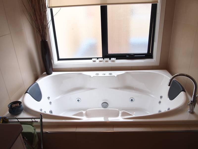 335 Pakington Street, Newtown VIC 3220