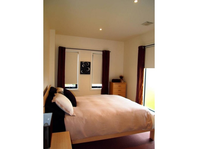 335 Pakington Street, Newtown VIC 3220